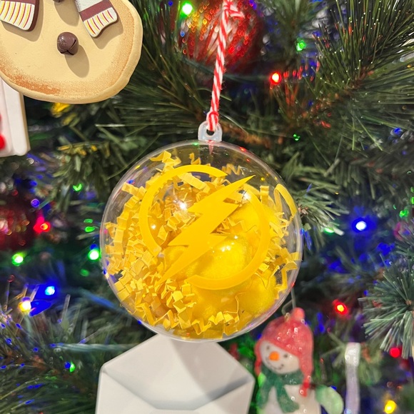 ORNAMENT - Picture 3 of 3